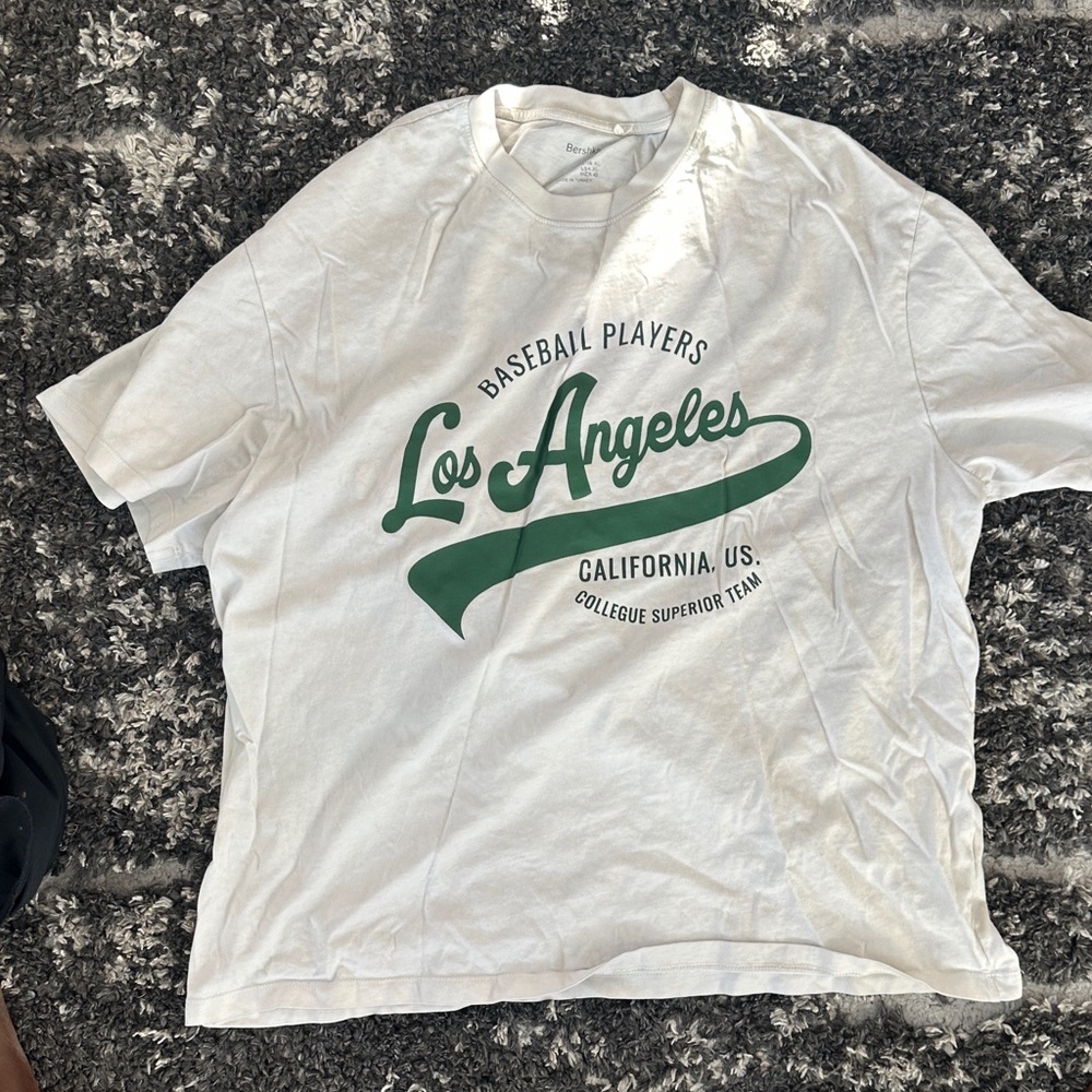 Bershka White and Green Graphic T-Shirt